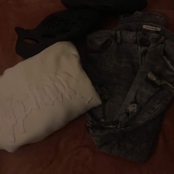 Black And Grey Distressed Jeans - Black/Grey Size “36 - Picture 4 of 4